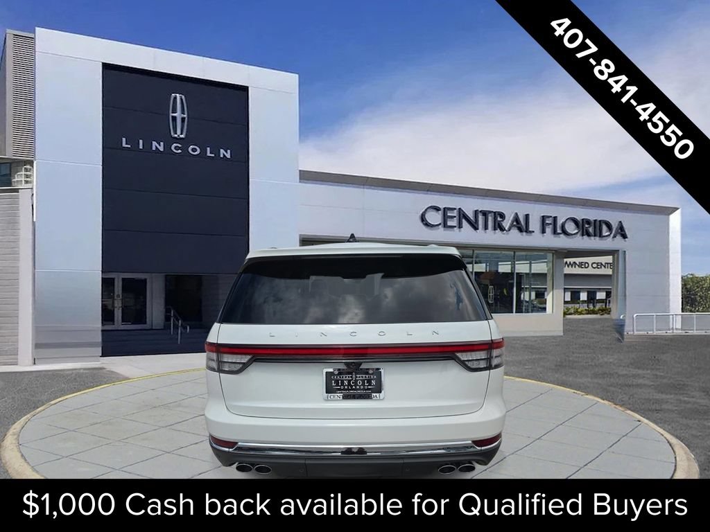New 2026 Lincoln Aviator 2WD image 3