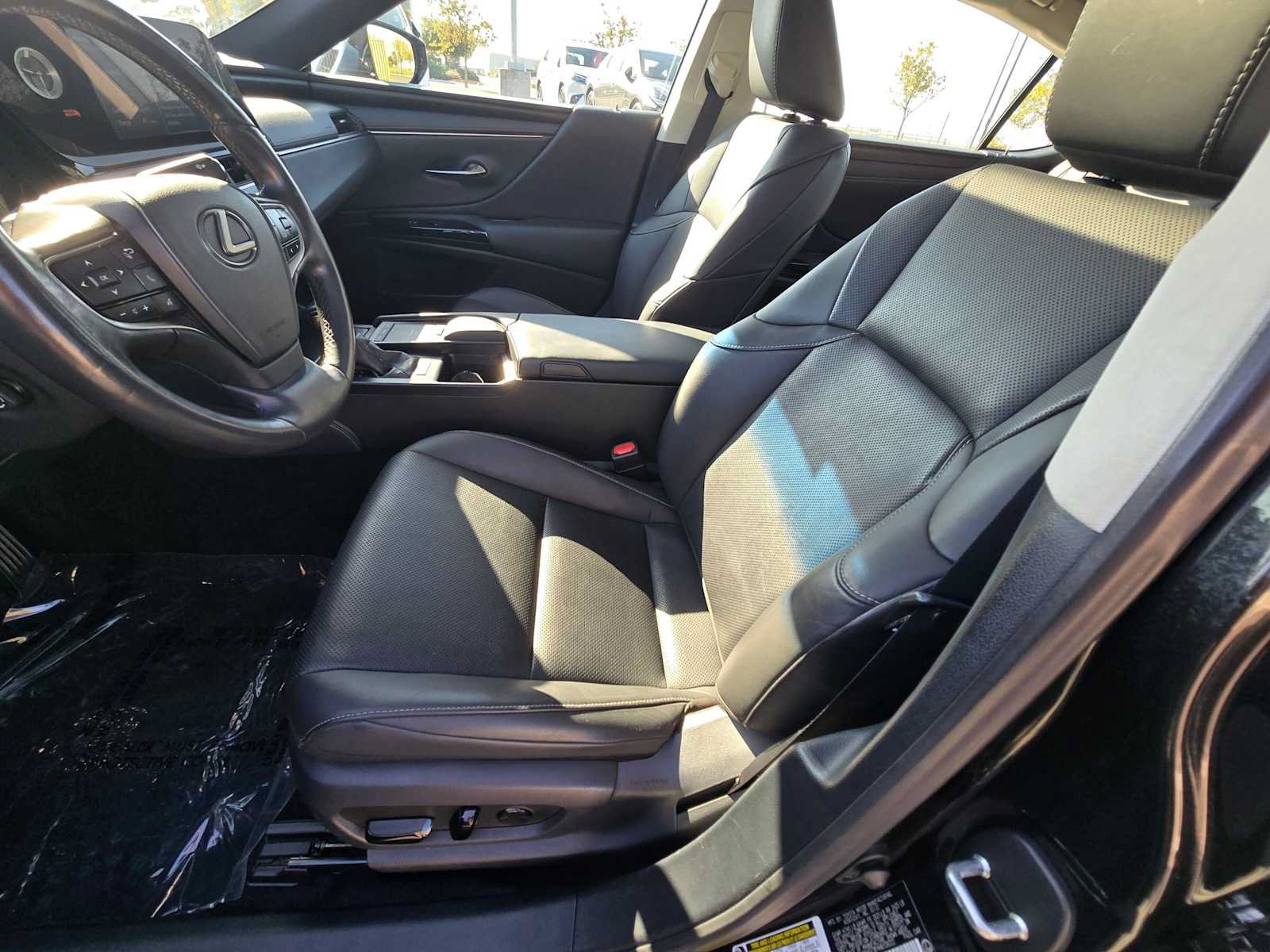 Certified 2022 Lexus ES 350 w/ Premium Package FWD image 21
