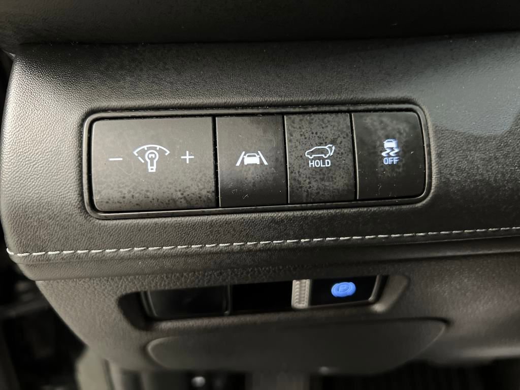 Used 2023 Hyundai Santa Fe SEL Premium image 42