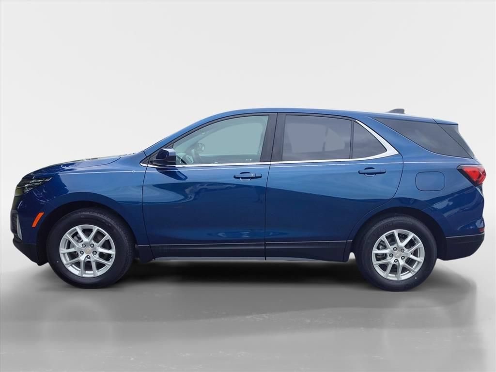 Used 2023 Chevrolet Equinox LT FWD image 2