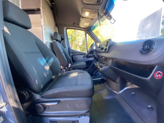 Used 2019 Mercedes-Benz Sprinter 170 image 27
