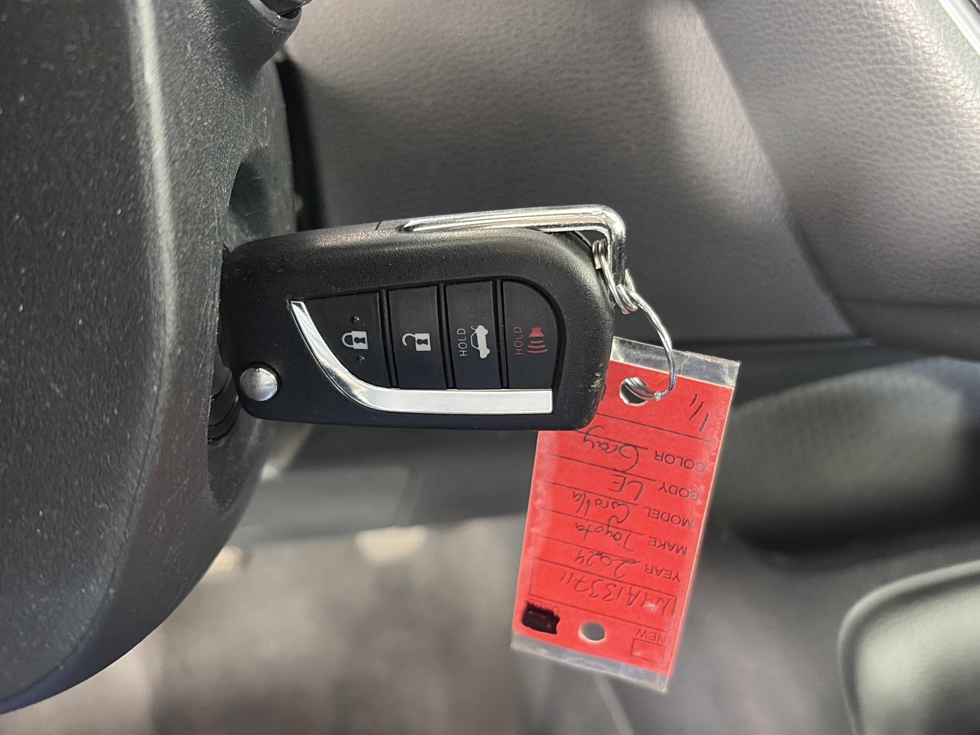 Used 2024 Toyota Corolla LE FWD image 25