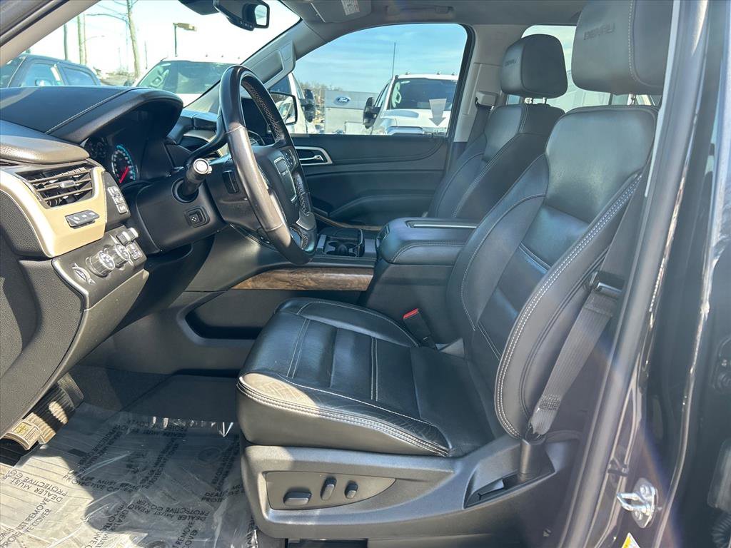 Used 2020 GMC Yukon XL Denali w/ Denali Ultimate Package image 9