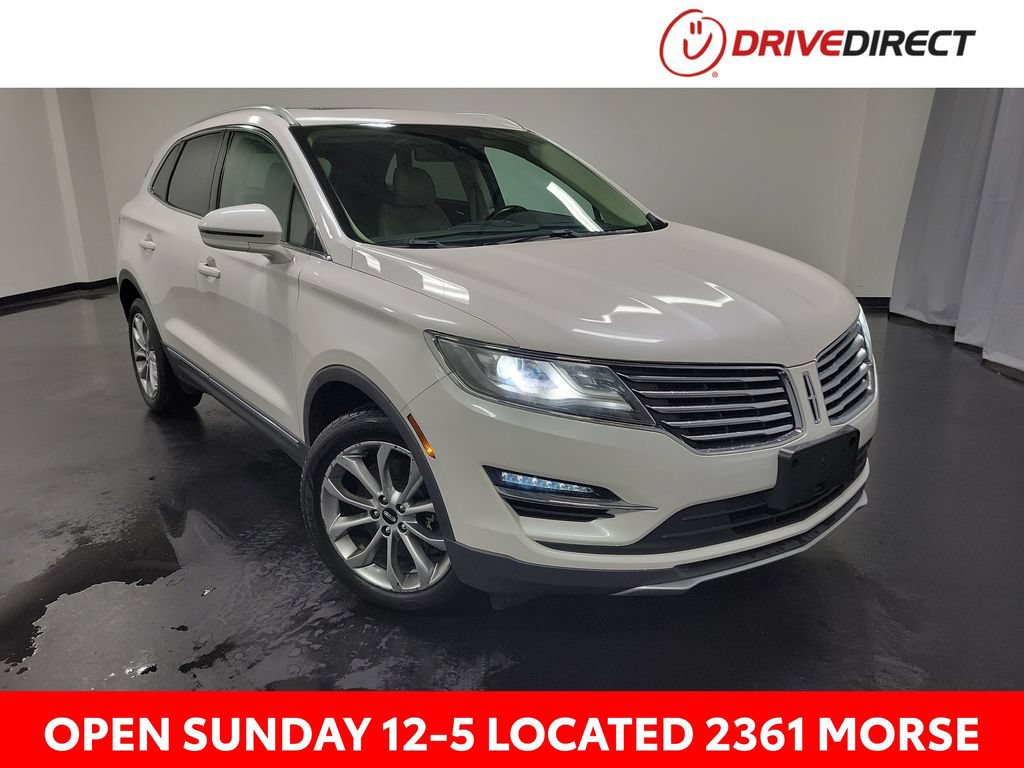 Used 2017 Lincoln MKC Select w/ Select Plus Package AWD/4WD image 1