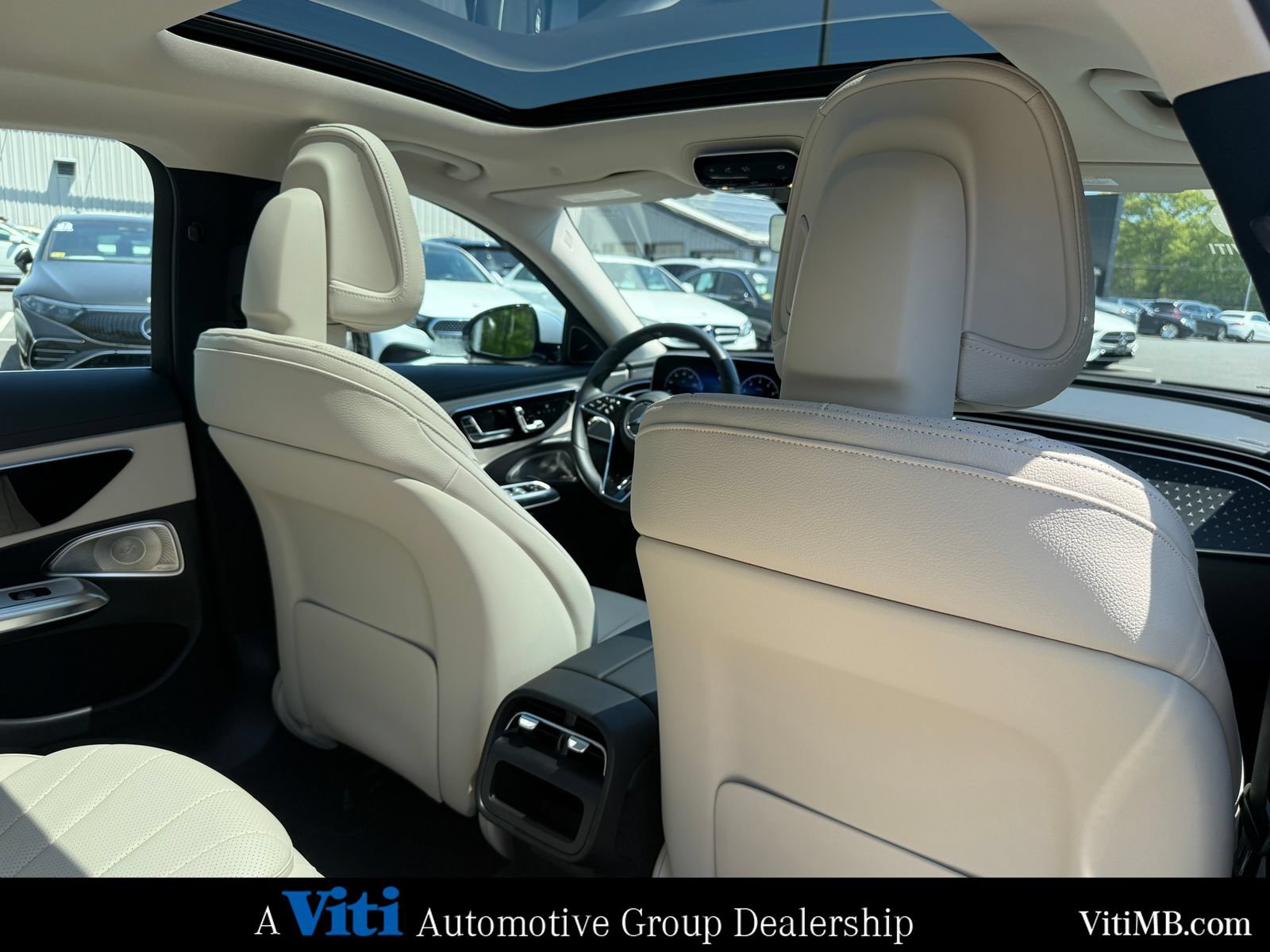 Certified 2025 Mercedes-Benz E 350 4MATIC Sedan image 27