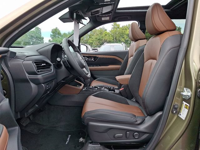 New 2026 Subaru Forester Touring AWD/4WD image 10