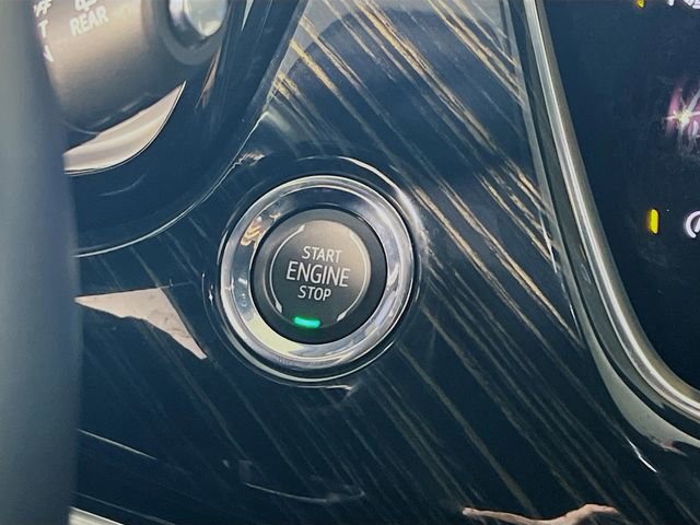 Used 2024 Cadillac XT6 Premium Luxury FWD image 19