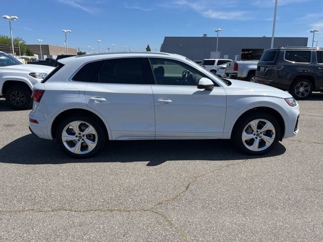 Used 2021 Audi Q5 2.0T Premium Plus w/ Premium Plus Package image 4