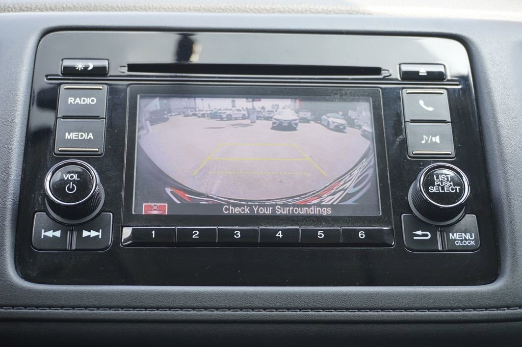 Used 2019 Honda HR-V LX image 15