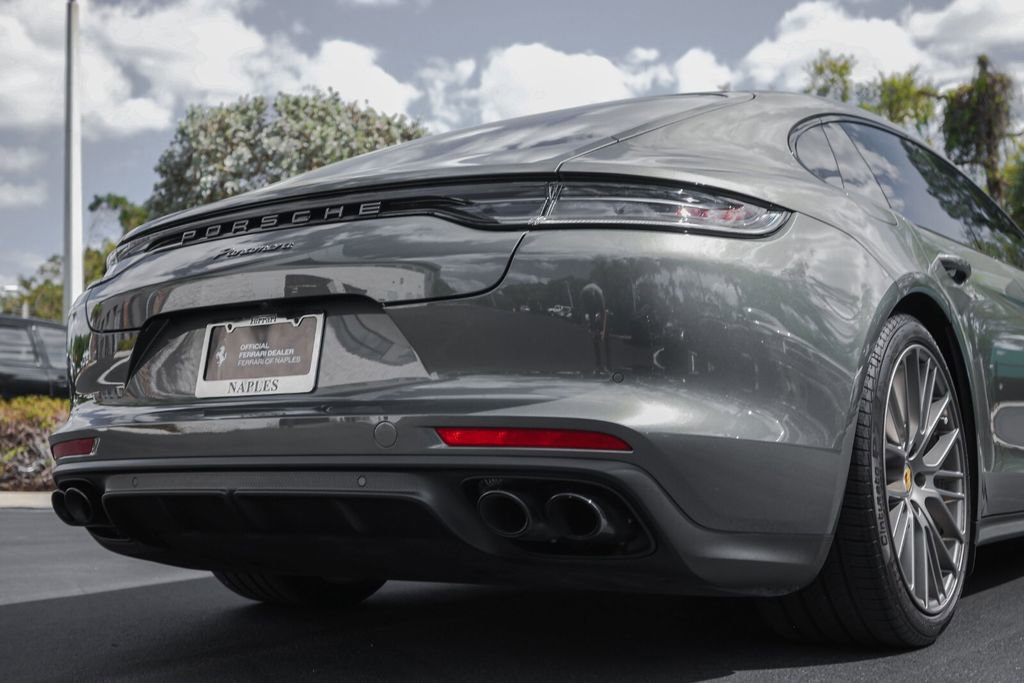Used 2023 Porsche Panamera Platinum Edition image 13
