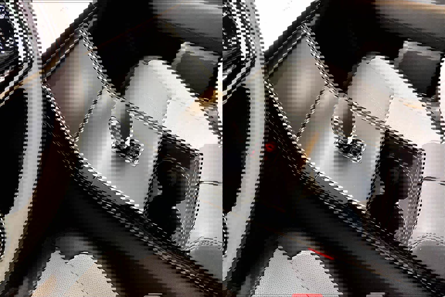 Used 2024 Land Rover Range Rover Velar Dynamic SE image 17