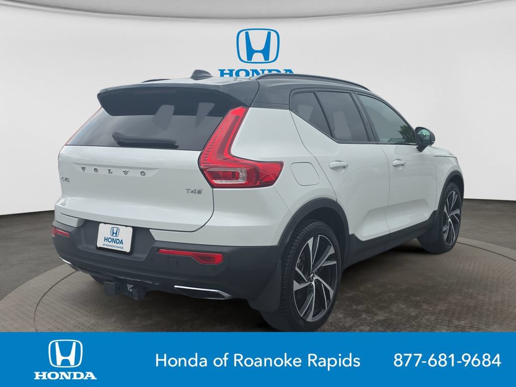 Used 2020 Volvo XC40 T4 R-Design w/ Protection Package Premier FWD image 5
