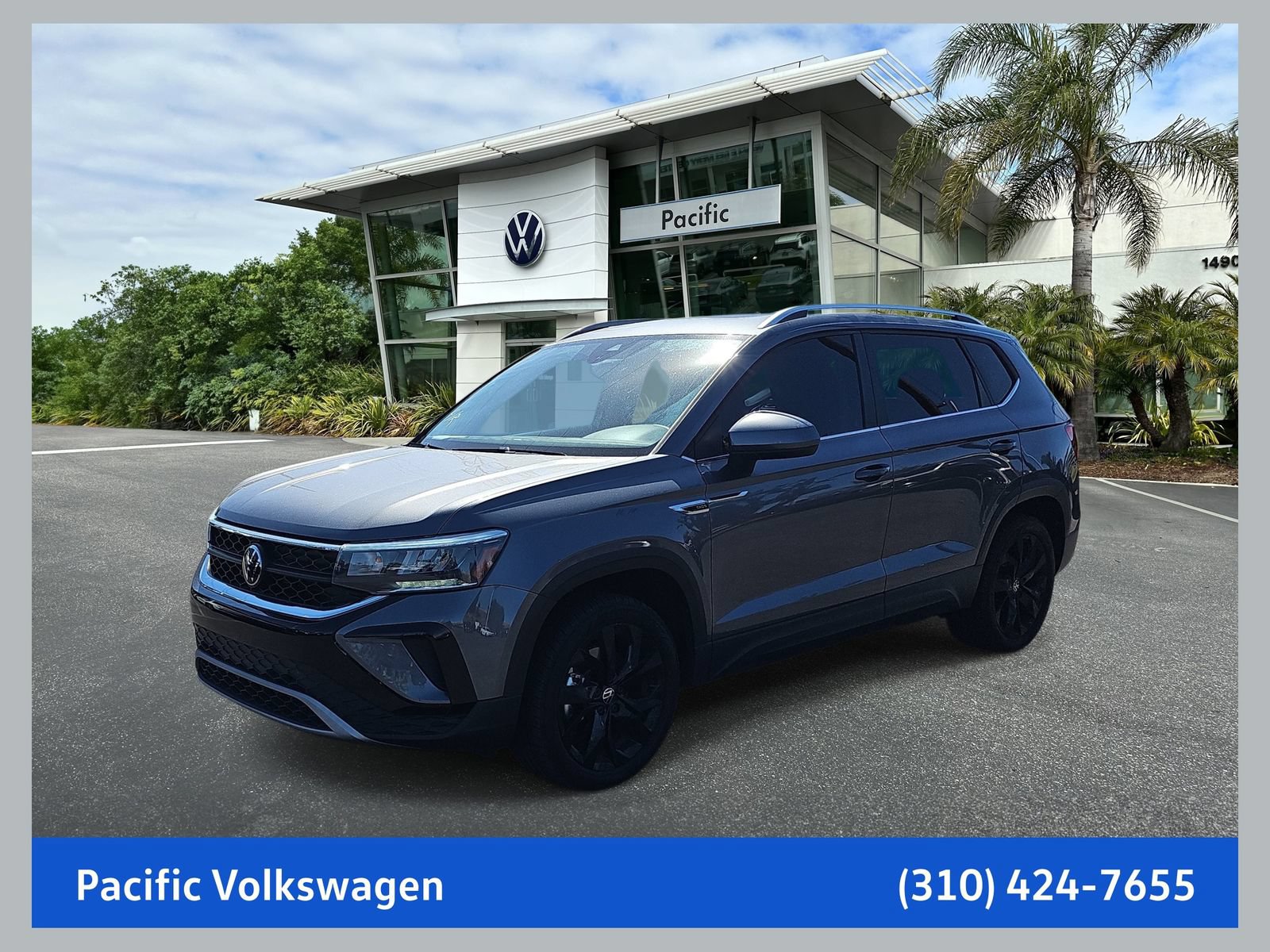 Used 2023 Volkswagen Taos SE w/ Panoramic Sunroof Package