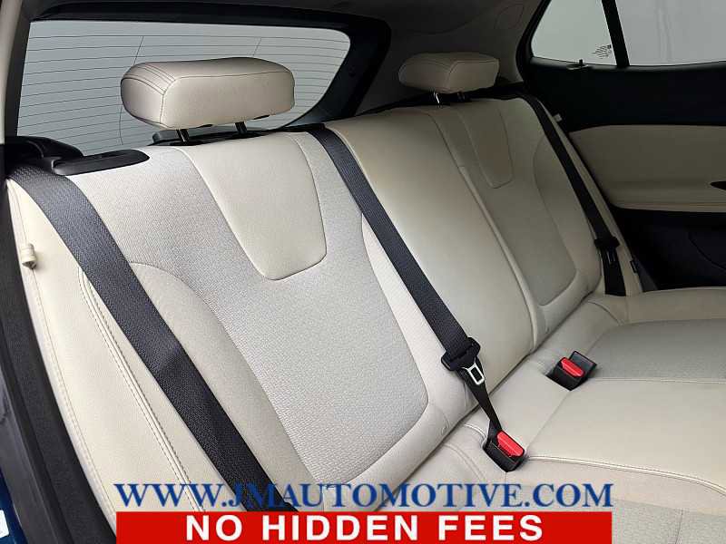 Used 2021 Buick Encore GX Preferred w/ Cold Weather Comfort Package image 18