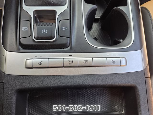 Used 2024 Kia Carnival LX FWD image 24
