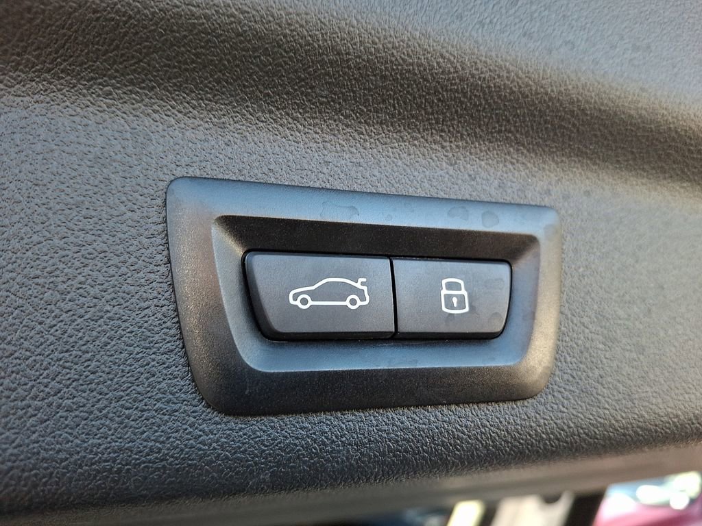 Certified 2023 BMW X1 xDrive28i w/ Convenience Package image 25