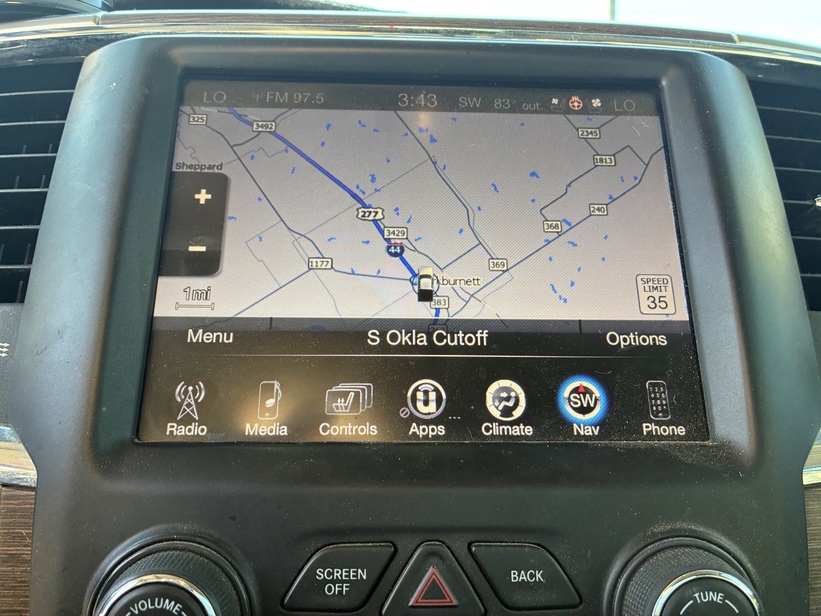 Used 2016 RAM 1500 Laramie w/ Convenience Group image 14