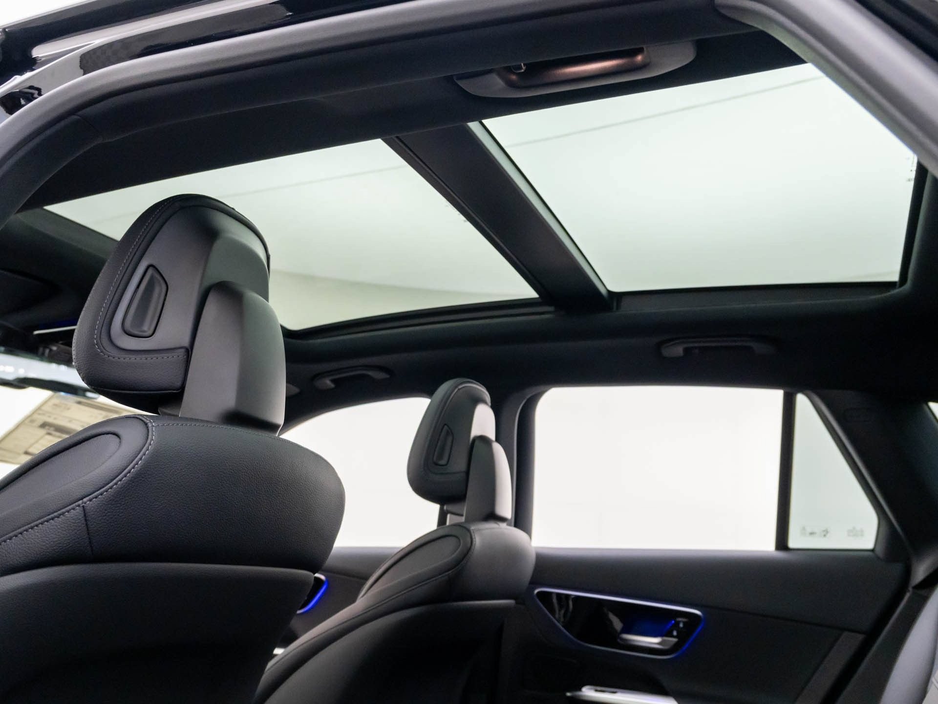 New 2026 Mercedes-Benz GLC 300 4MATIC image 19