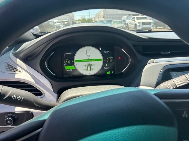 Used 2017 Chevrolet Bolt LT FWD image 12