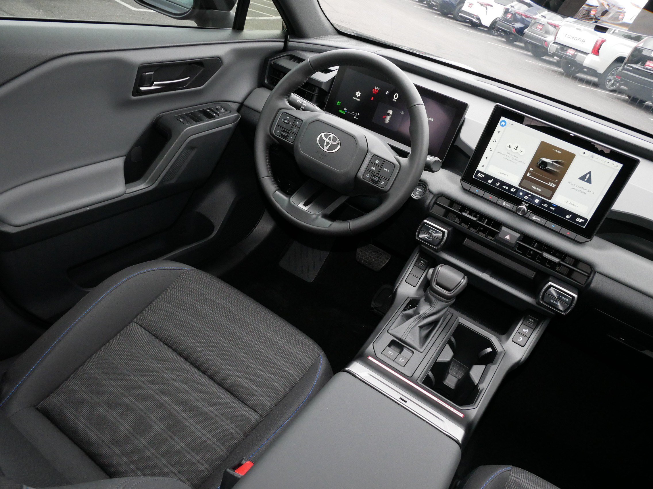 Certified 2026 Toyota RAV4 SE w/ Convenience Package AWD/4WD image 9