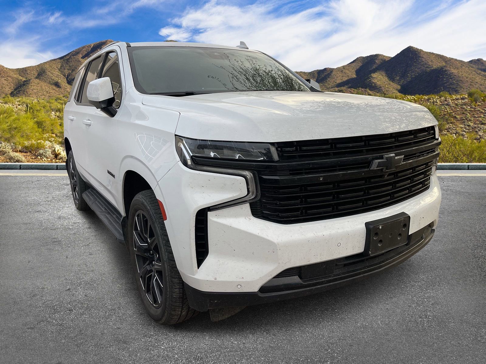 Certified 2024 Chevrolet Tahoe RST w/ Luxury Package AWD/4WD image 3
