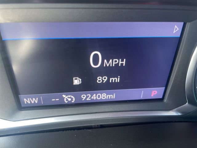 Used 2020 Chevrolet Traverse LT image 2