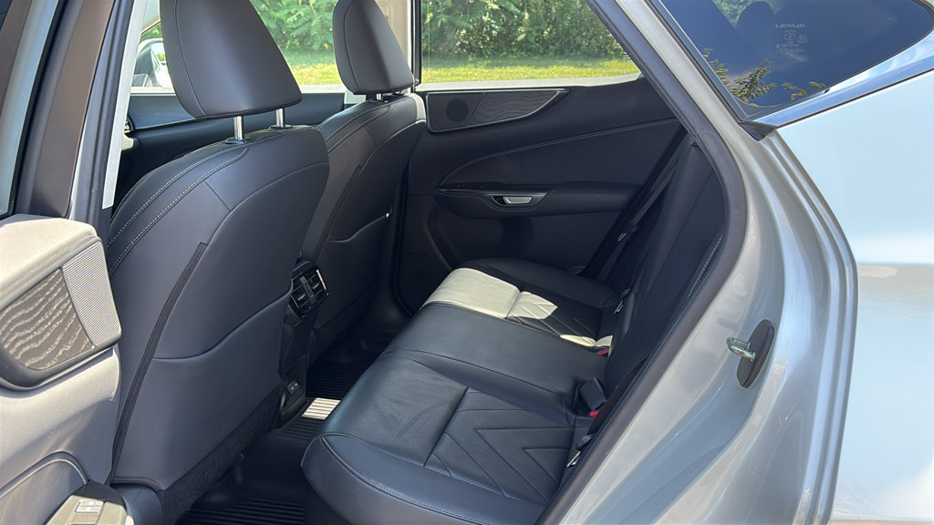 Used 2024 Lexus NX 450h+ AWD w/ Vision Package image 22