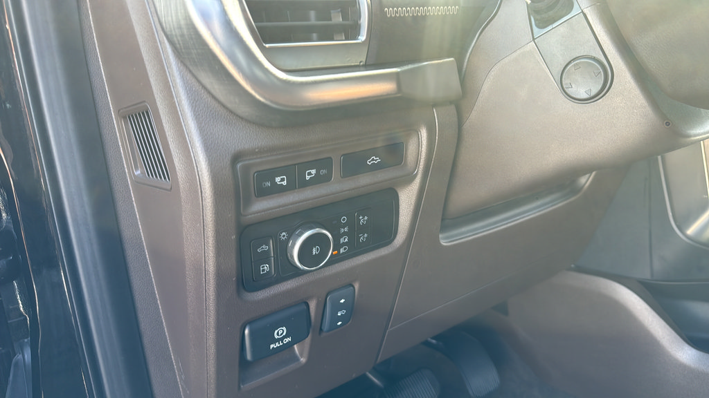 Certified 2023 Ford F150 King Ranch w/ Equipment Group 601A High AWD/4WD image 35