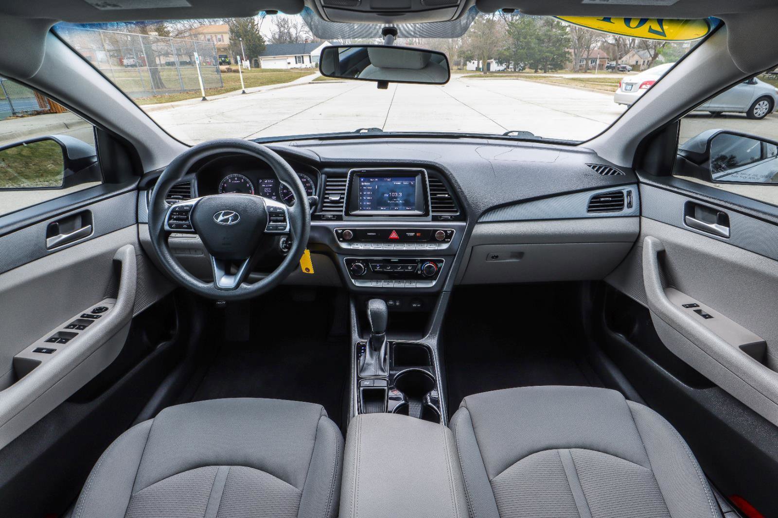 Used 2018 Hyundai Sonata ECO FWD image 2