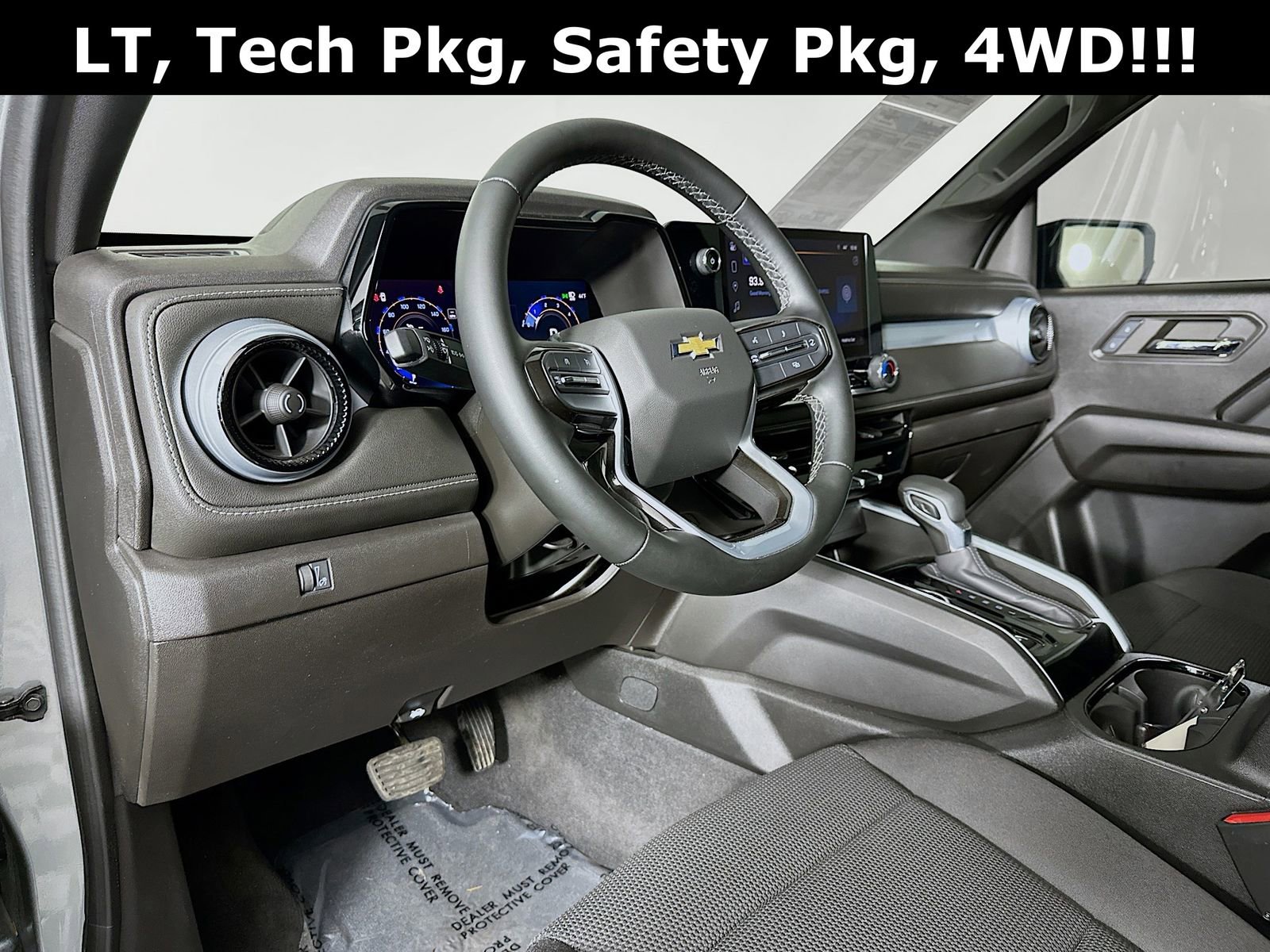 Used 2024 Chevrolet Colorado LT w/ LT Convenience Package II image 10