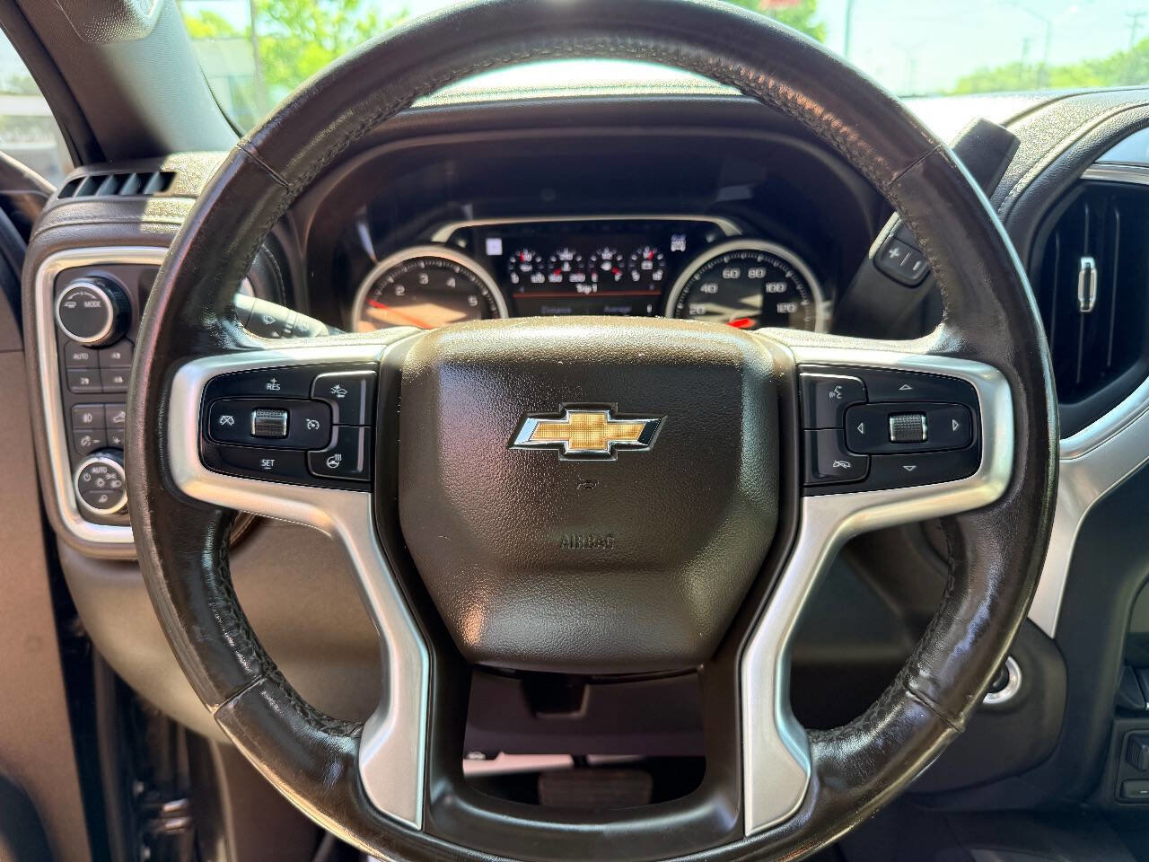 Used 2020 Chevrolet Silverado 2500 LTZ w/ LTZ Texas Edition AWD/4WD image 24
