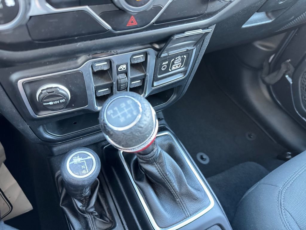 Used 2018 Jeep Wrangler Unlimited Sport S image 28