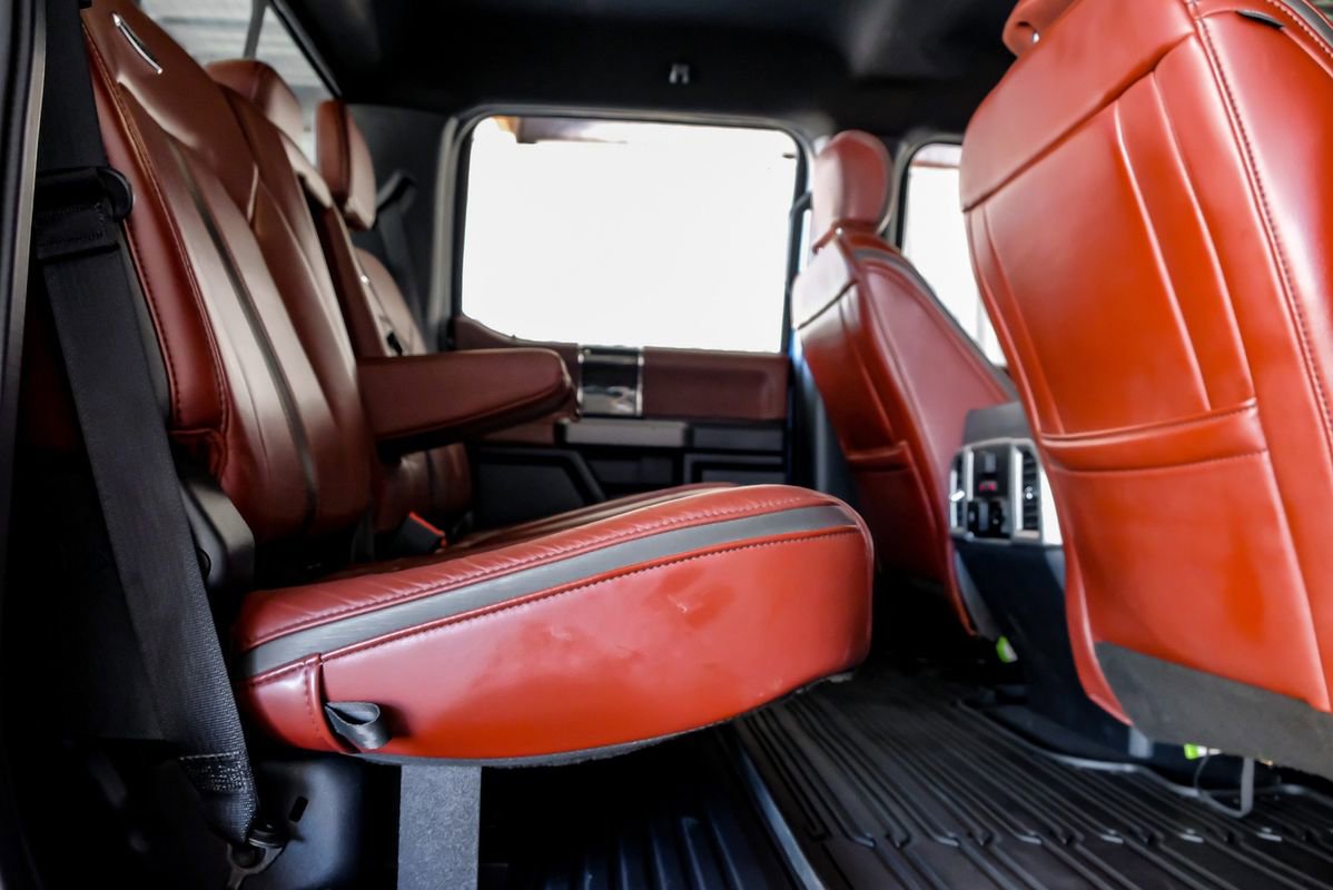 Used 2022 Ford F450 Platinum w/ FX4 Off-Road Package image 35