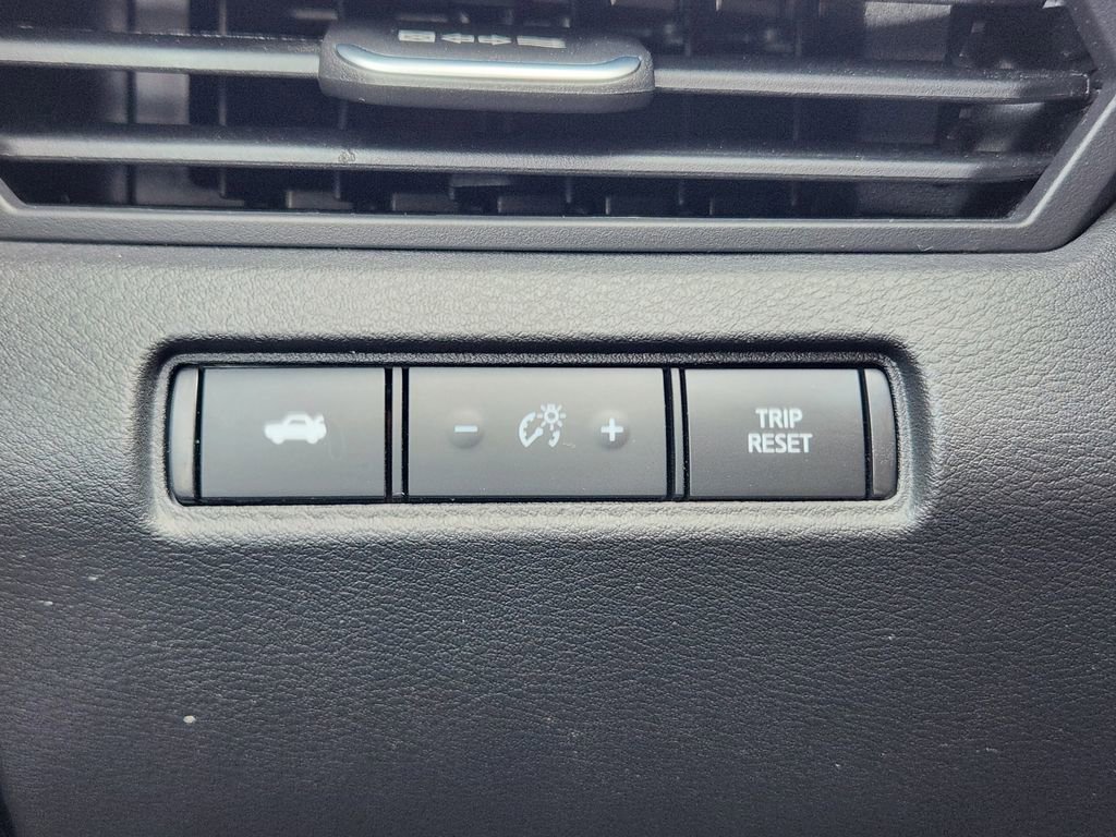 Used 2025 Nissan Altima 2.5 SR image 22