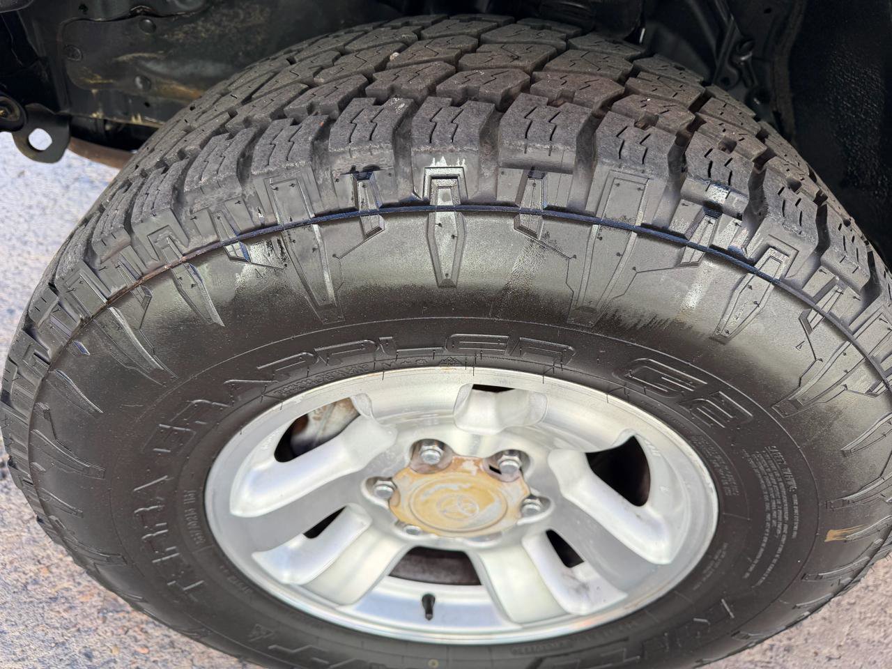 Used 2000 Toyota 4Runner SR5 image 12