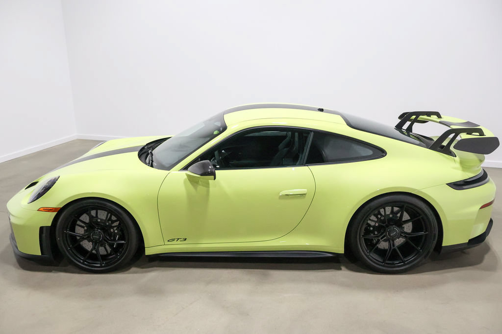 Used 2026 Porsche 911 GT3 w/ Weissach Package RWD image 14