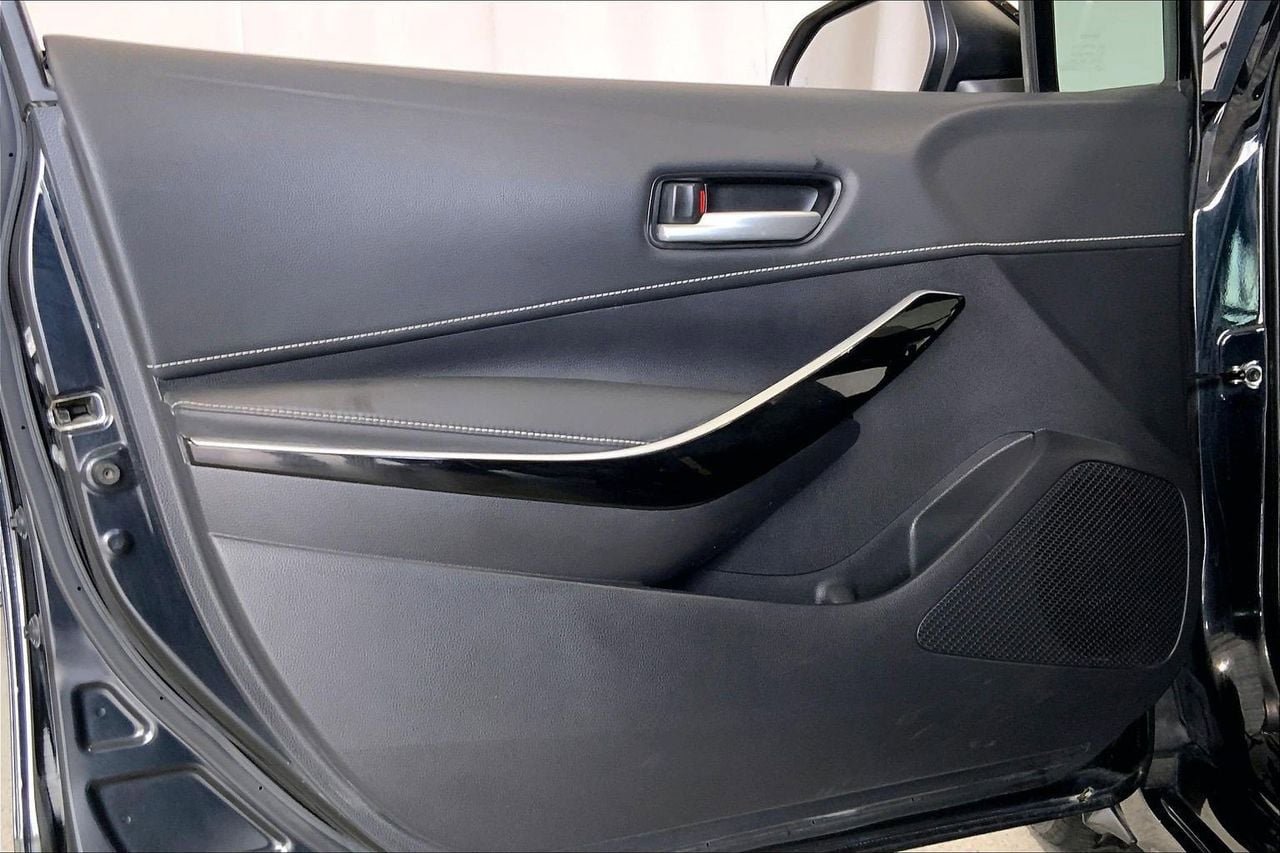 Used 2023 Toyota Corolla XSE FWD image 25