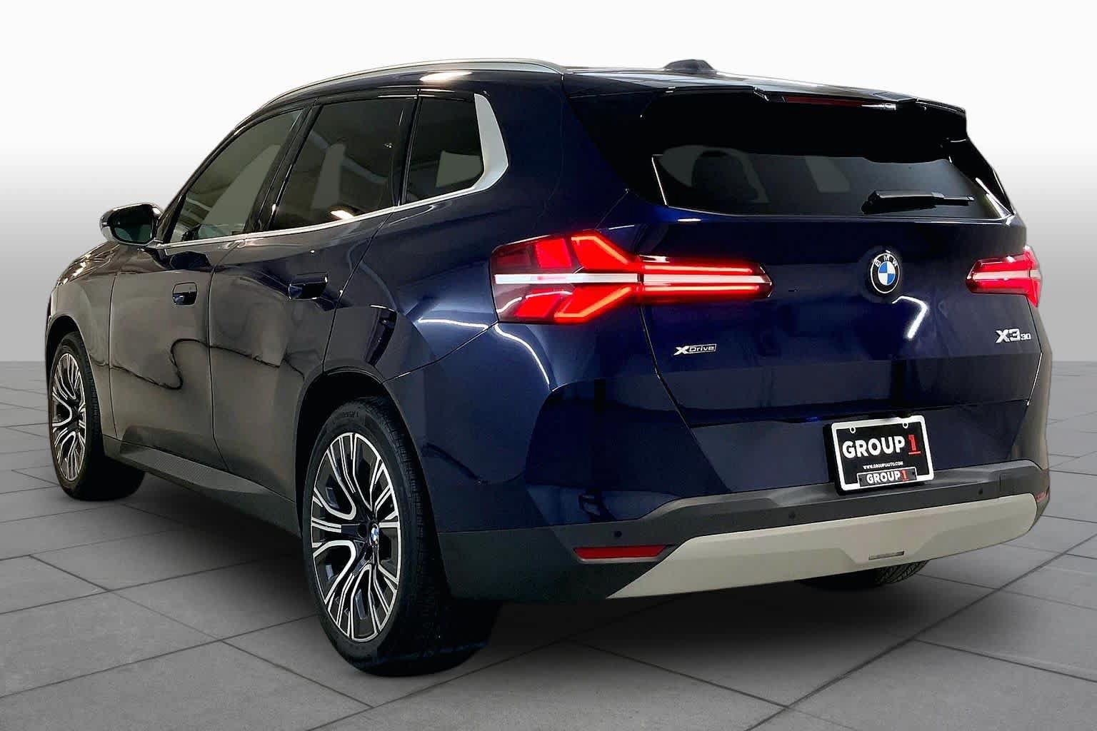 Used 2025 BMW X3 xDrive30i w/ Premium Package AWD/4WD image 11