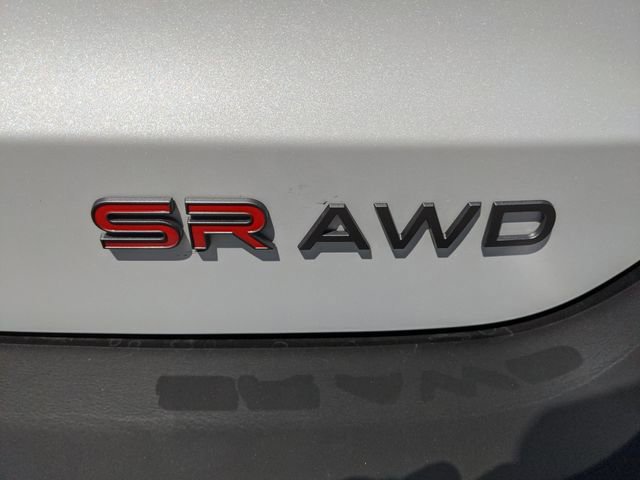 Certified 2025 Nissan Kicks SR image 17