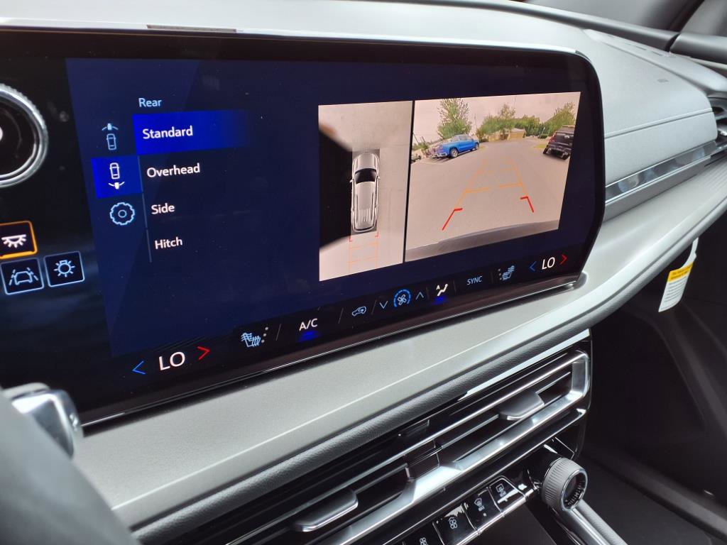 New 2026 Chevrolet Traverse LT w/ Driver Confidence Package image 14