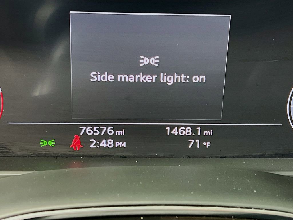 Used 2019 Audi Q8 AWD/4WD image 12