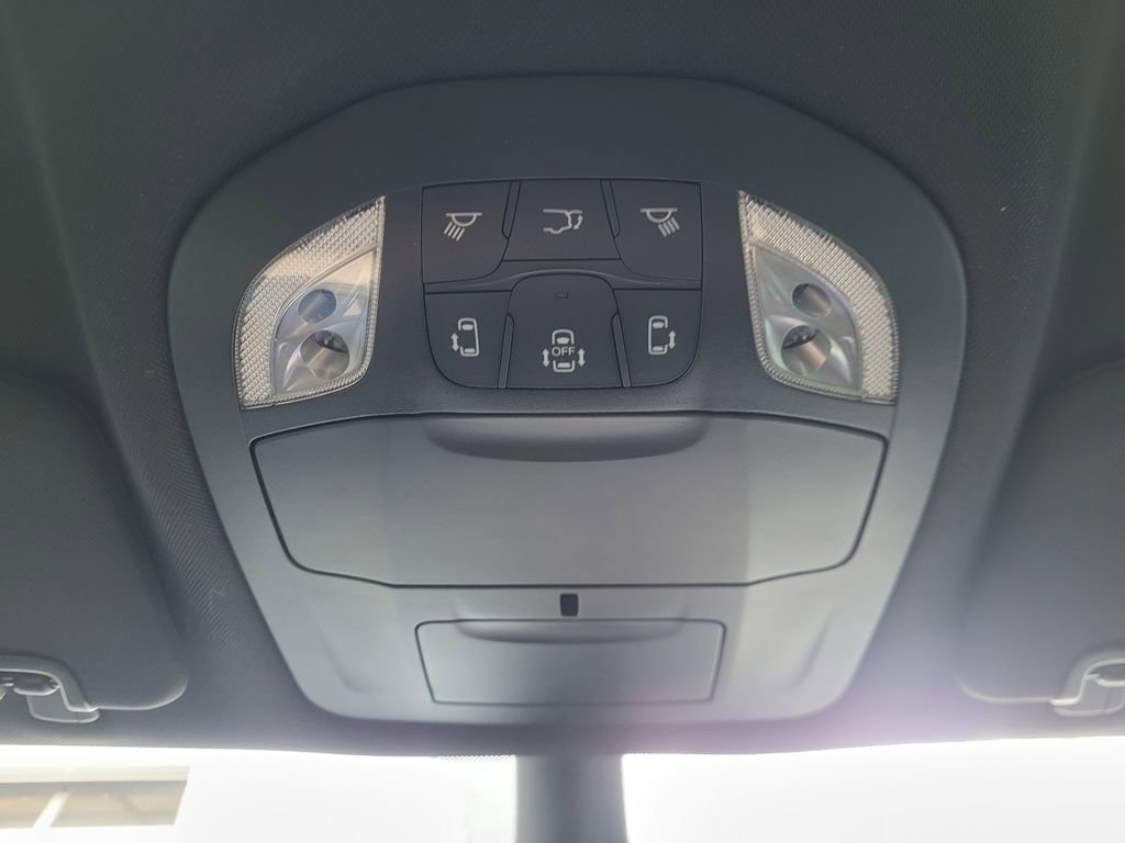 New 2026 Chrysler Pacifica Select w/ S Appearance Package image 23