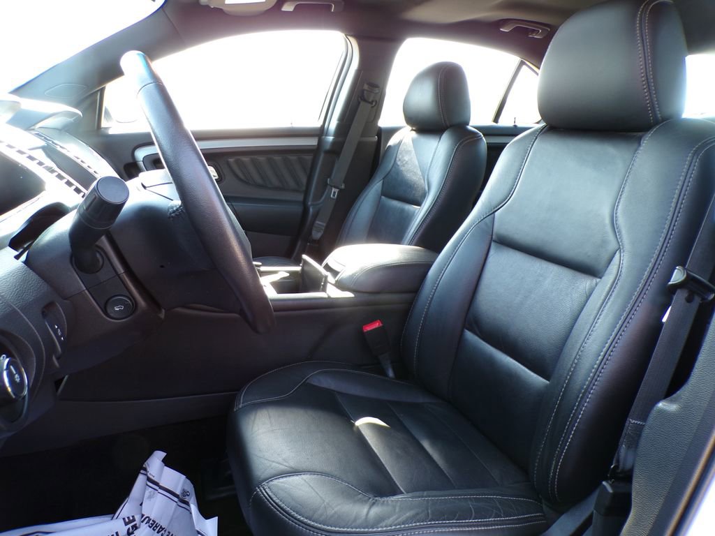 Used 2015 Ford Taurus SEL w/ Equipment Group 201A FWD image 13
