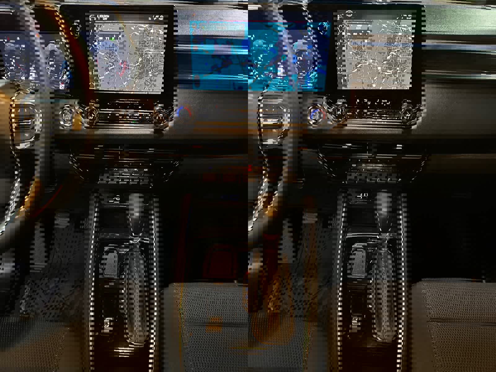 Used 2025 GMC Canyon Elevation w/ Convenience Package RWD image 15