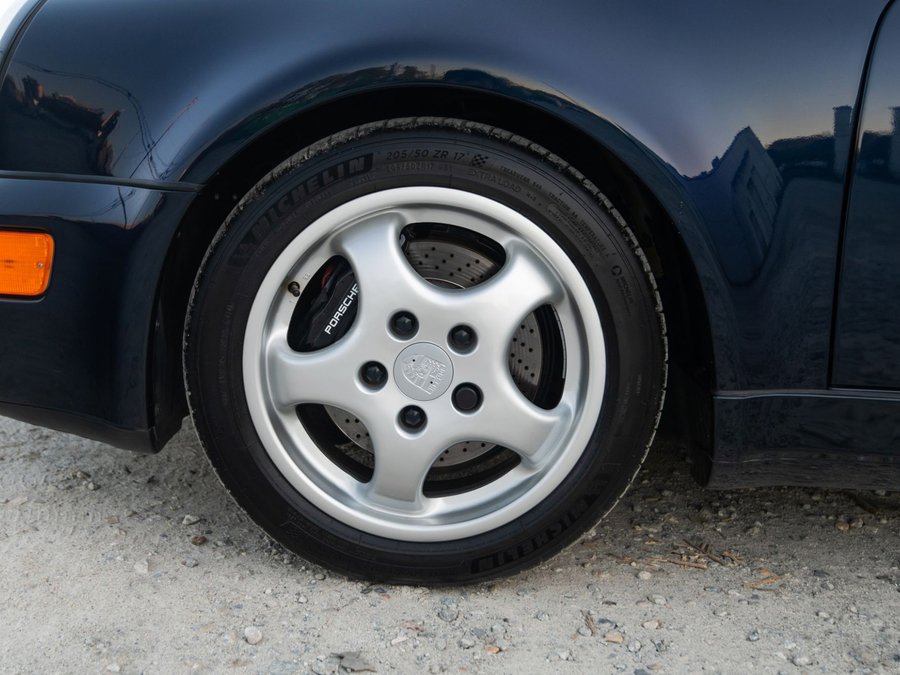 Used 1992 Porsche 911 Turbo image 13