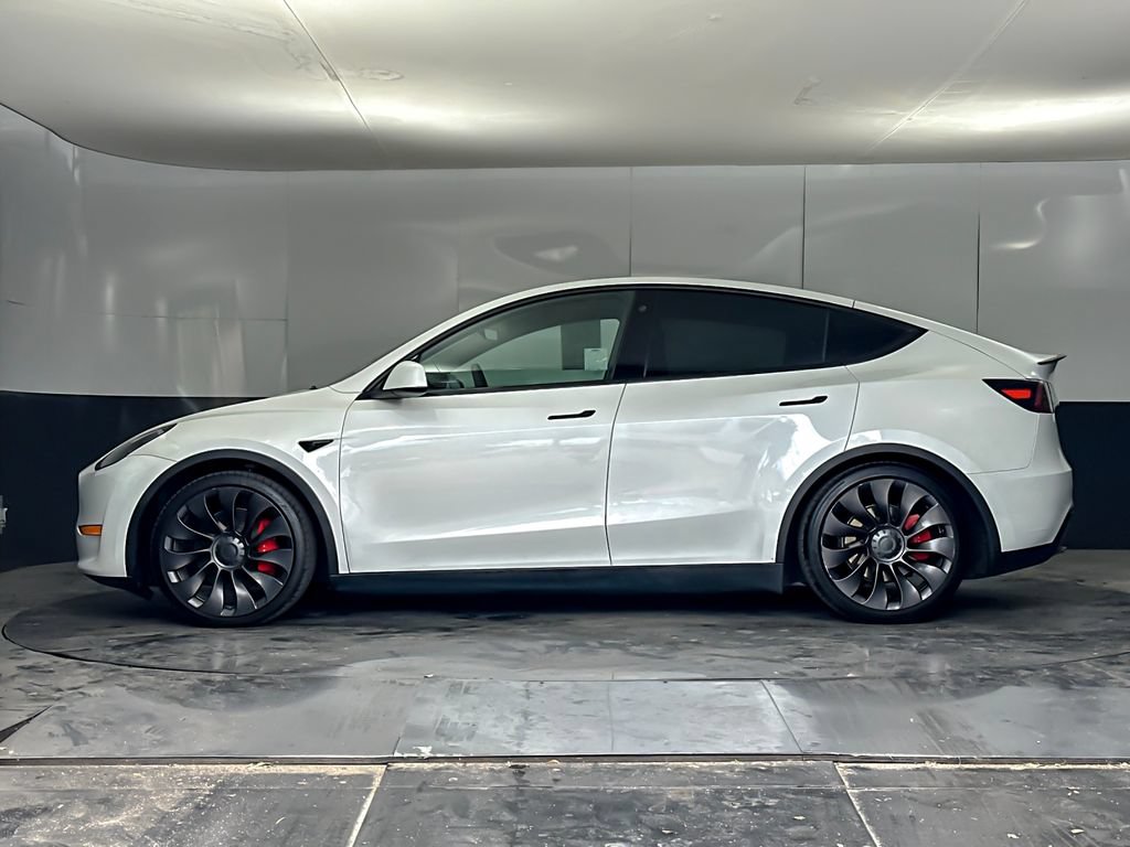 Used 2023 Tesla Model Y Performance AWD/4WD image 6