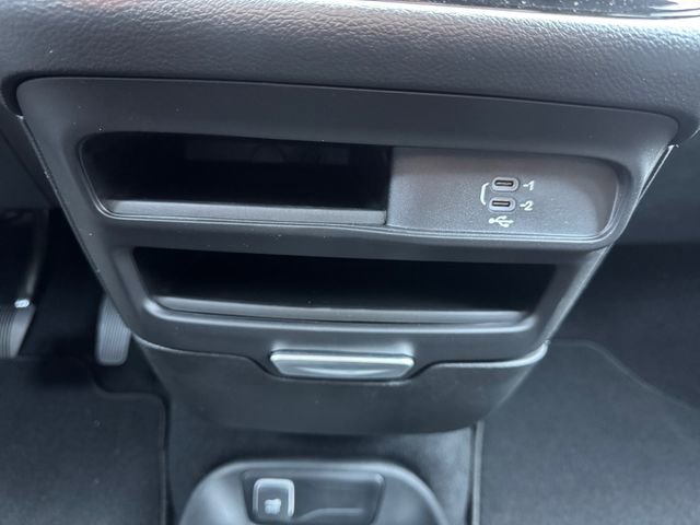 New 2026 Chrysler Voyager LX FWD image 32