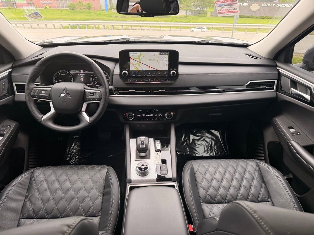 Used 2022 Mitsubishi Outlander SEL AWD/4WD image 28