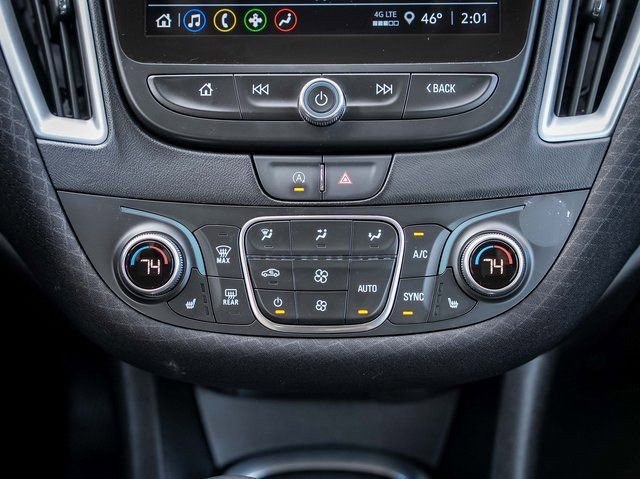 Used 2025 Chevrolet Malibu LT image 24