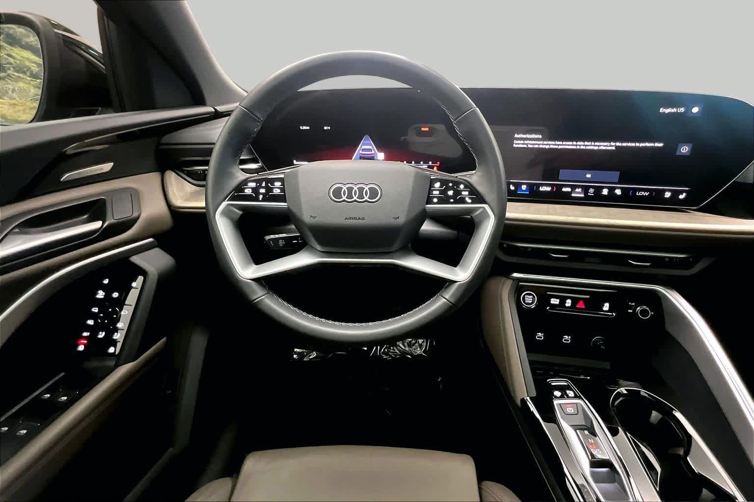 Certified 2025 Audi Q5 Premium AWD/4WD image 6